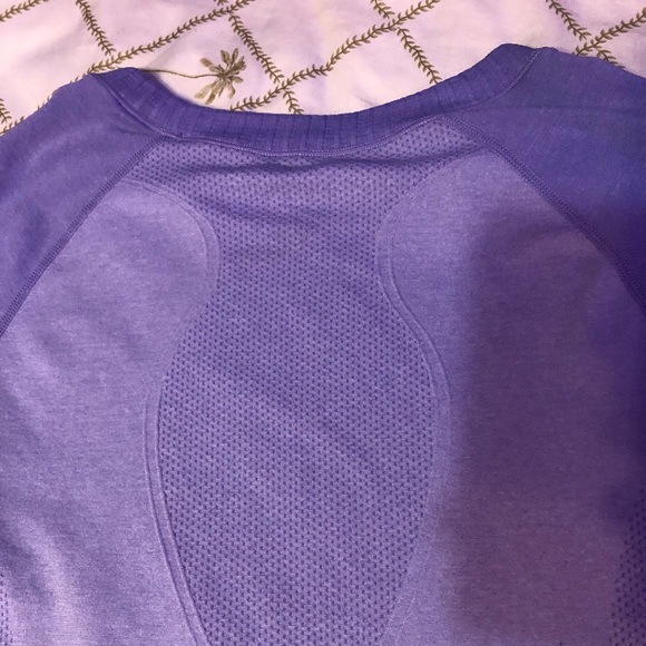 Lavender tee🏷 - Picture 4 of 5
